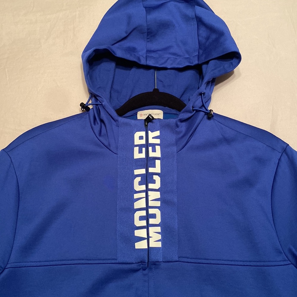MONCLER